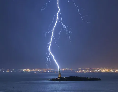 lightning strikes statue of liberty perfect timing