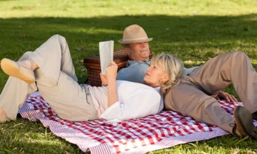 spend some time with people who matter to you 584x352