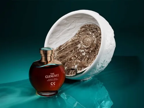 the glenlviet eternal collection 55 years old whisky2