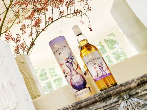 Glenkinchie 27 Year Old The Floral Treasure bottle and packaging