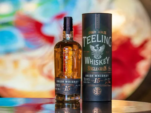 Teeling 15 Year Old Single Grain whiskey bottle and review