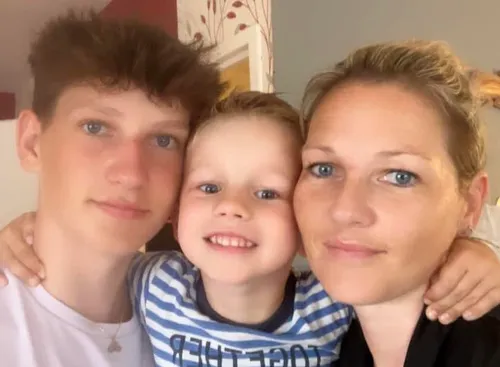 498548432_10232677380430521_830994325454123233_n