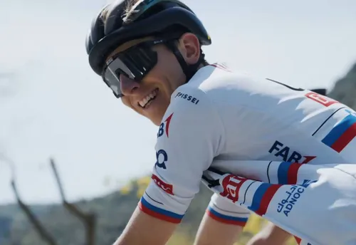 Schermopname_18-3-2026_72051_www.youtube.com