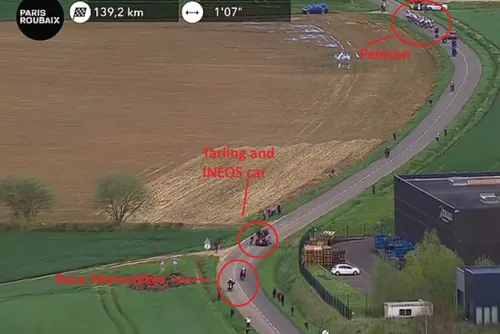 Nog 129 km te gaan: Joshua Tarling gediskwalificeerd na lange 'plakkerige fles'