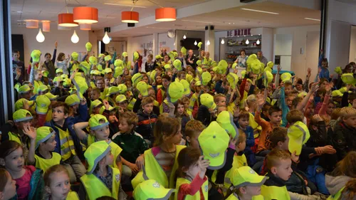 beestenbende trinoom 00 e1552320993871