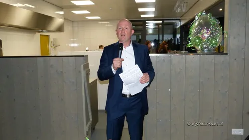 bij dries opening 00