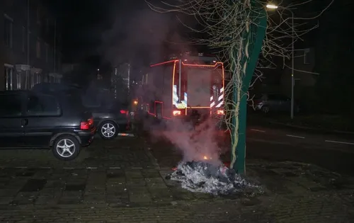 brand oud papier diepvoorde 04