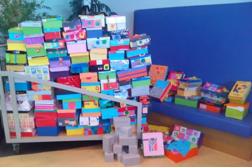 casey troy gevulde schoenendozen 03