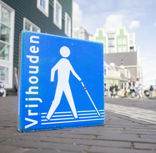 de tegel c0a4043 houd de lijn vrij scaled e1600370273320 510x500 1