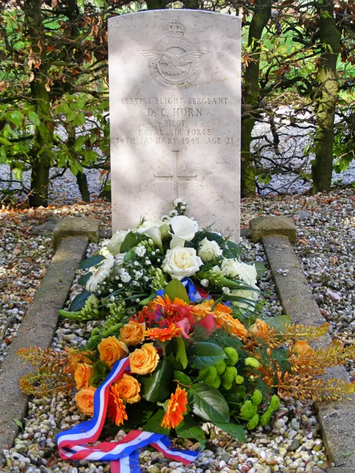 graf engelse piloot horn bergharen