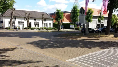 kruising kasteellaan van coothlaan