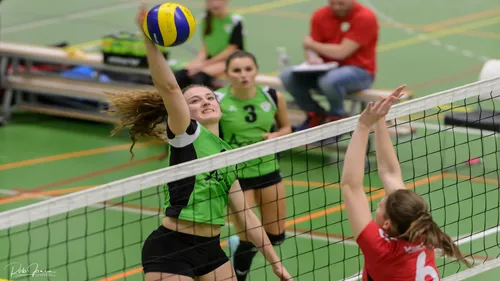 lieke wouters slaat 1 van haar vele punten