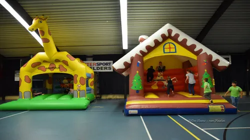 maxi fun springkussen festival 12