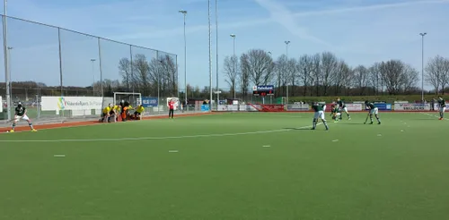 mhc 120415 strafcorner