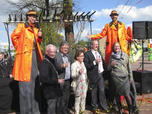 opening stationsomgeving 16