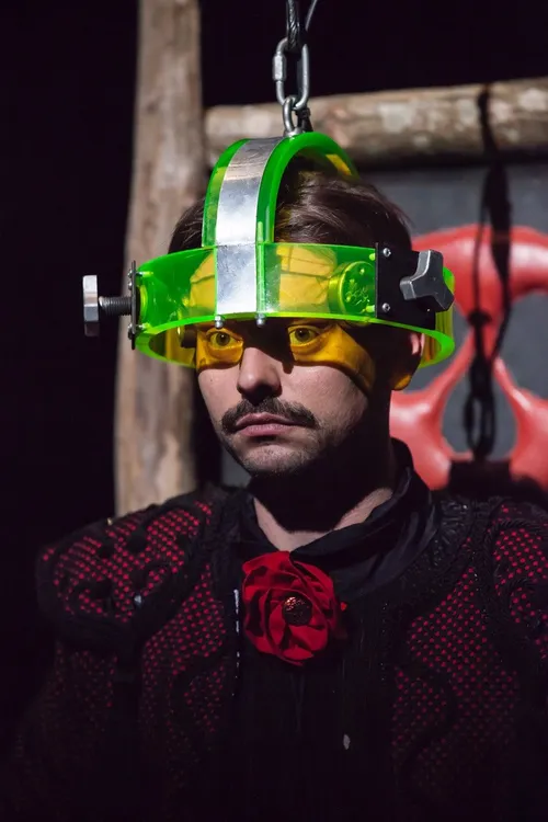 scenefoto stefano keizers hans teeuwen c julie hrudova 1