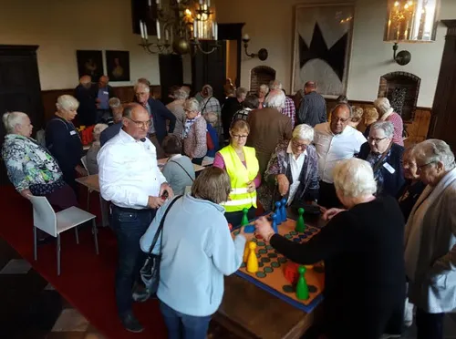 soamen op e28099n benkske 05