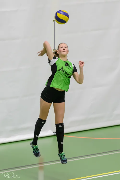 sophie posthumus slaat 1 van haar vele services