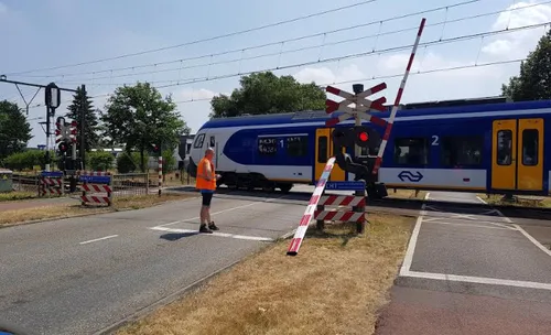 spoorboom buys ballotstraat 02