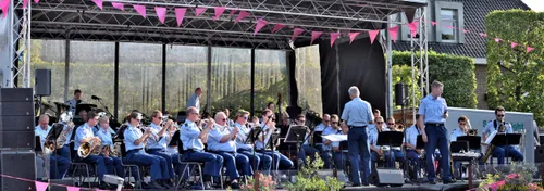 trompettenkorps vierdaagse wijchen 02