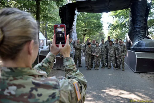 vlaggenparade heumensoord 03