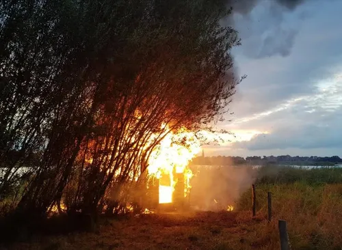 vogelspotters huisje 03