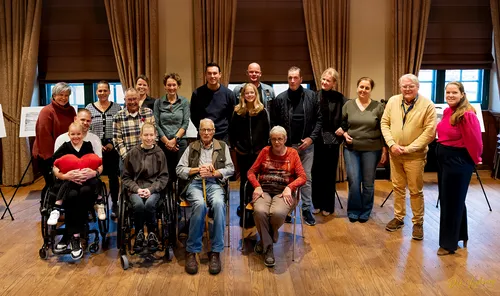Deelnemers aan de Dag van de Mantelzorg, afgelopen zondag in Kasteel Wijchen. Foto: Dick Vogelzang