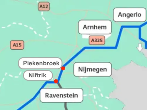 Bij de ombouw van de aardgasleiding (blauw) naar waterstofleiding voor het waterstofnetwerk Oost Nederland (grijs) komen er afsluitlocaties bij Piekenbroek Wezel en aan de Maasbanddijk bij Niftrik. Bron: hynetwork