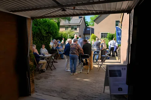 Ter gelegenheid van de start van het renovatieproject was er een startfeest met bewoners. Foto: Marc Bonnes (www.marcbonnesfotografie.nl)