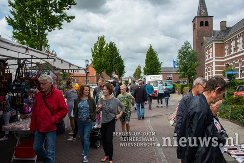 20170820 woe braderie 010