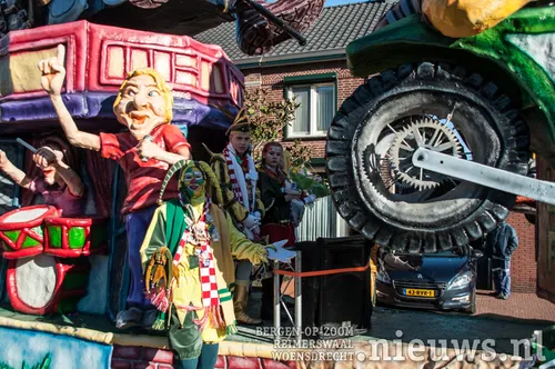 20180210 hoo intocht 008