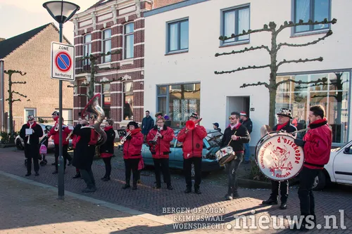 20180210 oss intocht 002