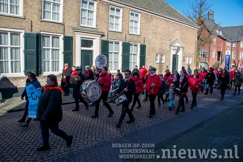 20180210 oss intocht 011