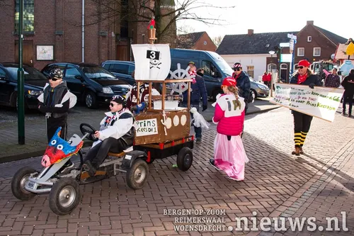 20180213 oss optocht 013 bordermaker