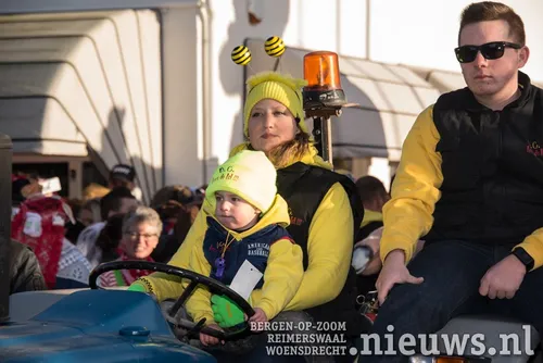 20180213 oss optocht 034 bordermaker