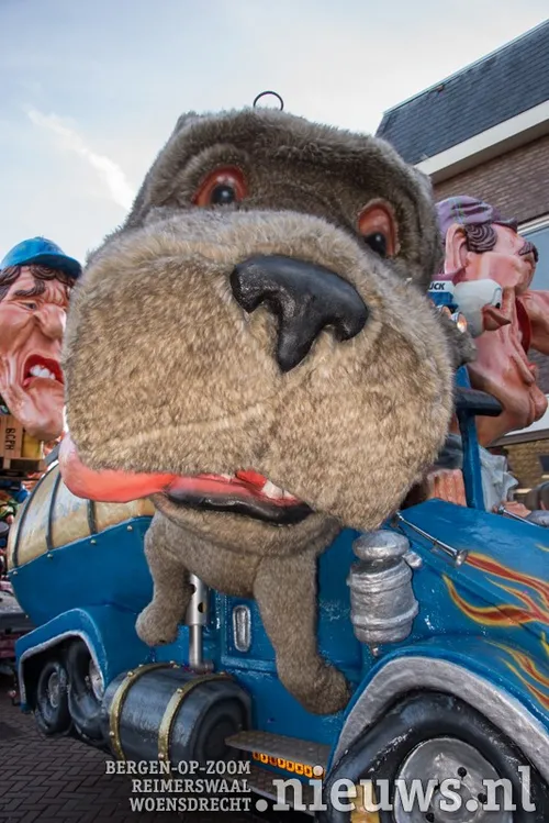 20180213 oss optocht 041 bordermaker