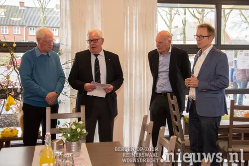 20180312 put debunt 002