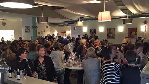 20180323 ladiesnight highteapie 06