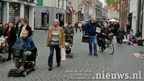 20180427 kingsday boz 04