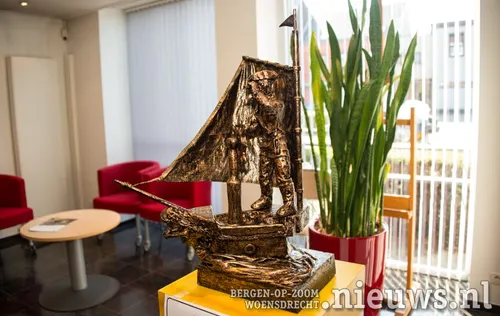 20180802 sta beeldje 002