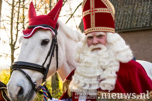 20181119 oss intocht 002