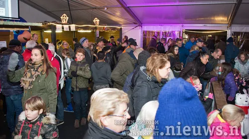 20181214 hoo schaatsen dorpsplatform 023