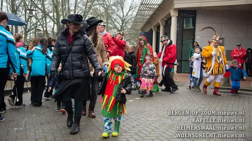 20190302 oss intocht 033