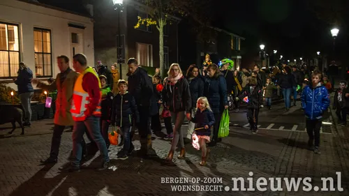 20191109 woe lampionnenoptocht 002