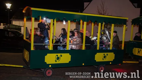 20191109 woe lampionnenoptocht 005