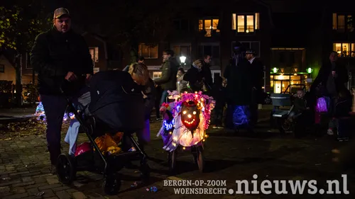 20191109 woe lampionnenoptocht 010