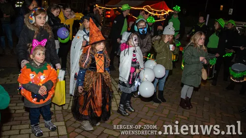 20191109 woe lampionnenoptocht 014