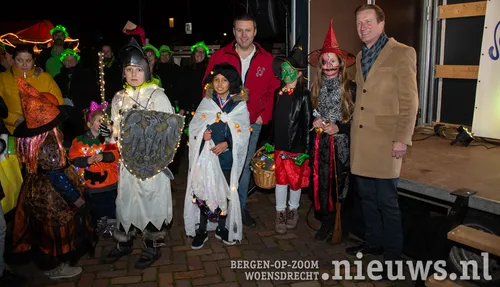 20191109 woe lampionnenoptocht 017