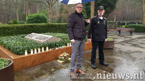 20201224 oss kerst monument 001