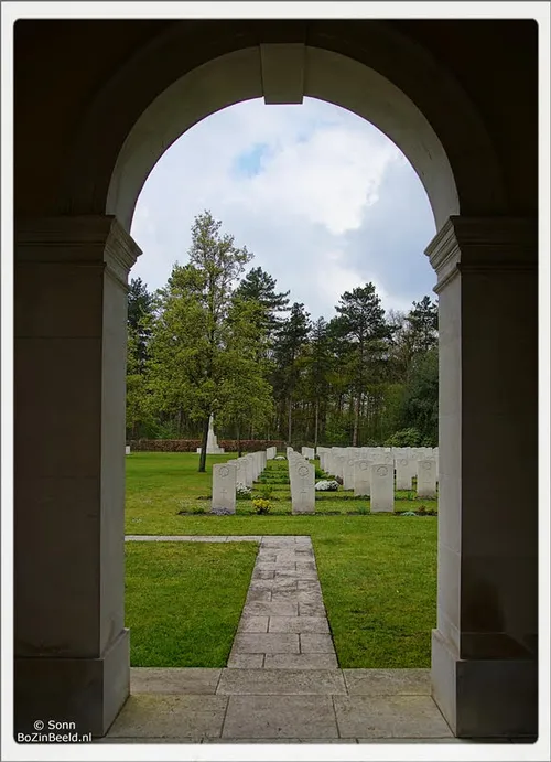 20210504 alg dodenhedenkong gedicht2